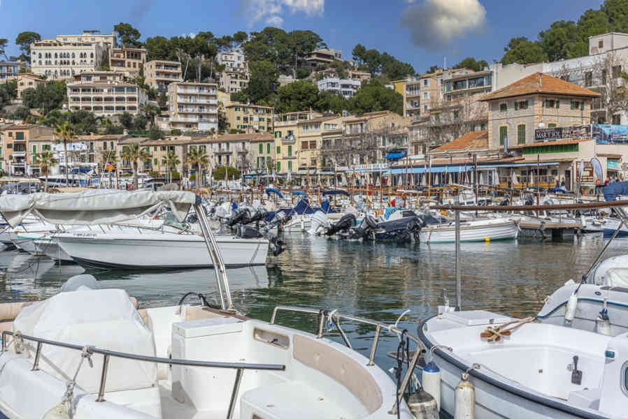 Mallorca - Sóller 23 - puerto.jpg